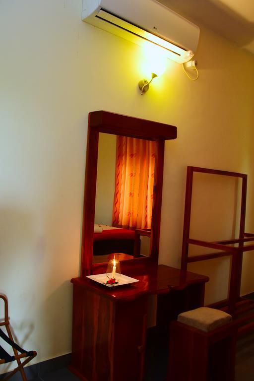 Mount View Hotel Polonnaruwa Eksteriør billede
